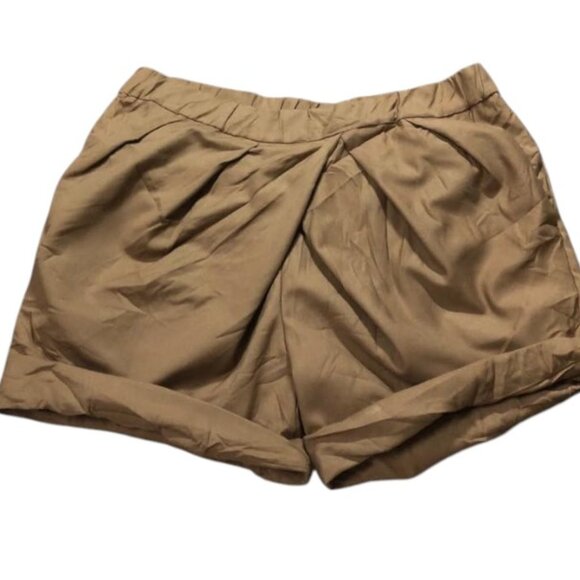 Pants - Khaki Pleated Dress Shorts
